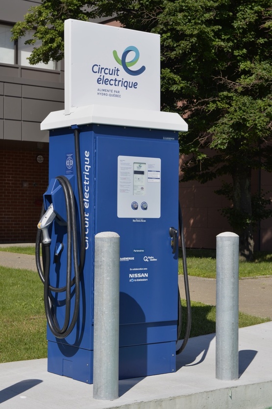 découvrez comment recharger rapidement votre voiture électrique pour une mobilité durable et écologique.